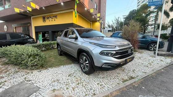 FIAT TORO 2.0 16V TURBO DIESEL FREEDOM 4WD AT9